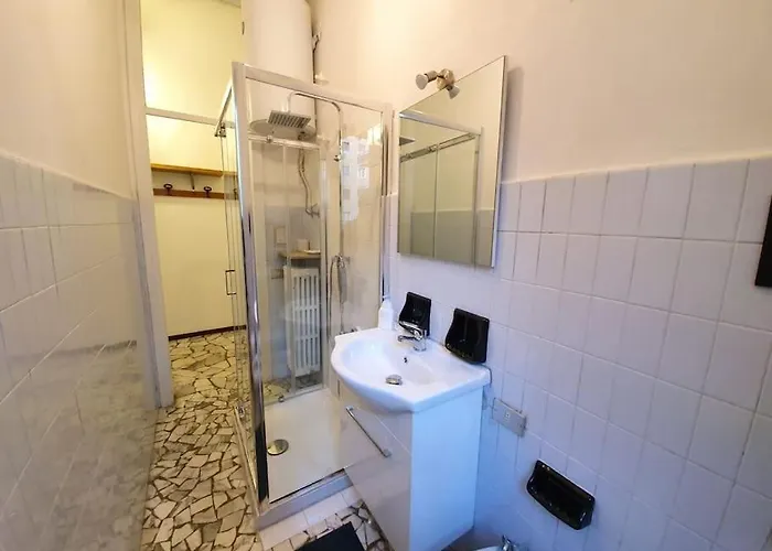 Sleep Easy - Apartment *